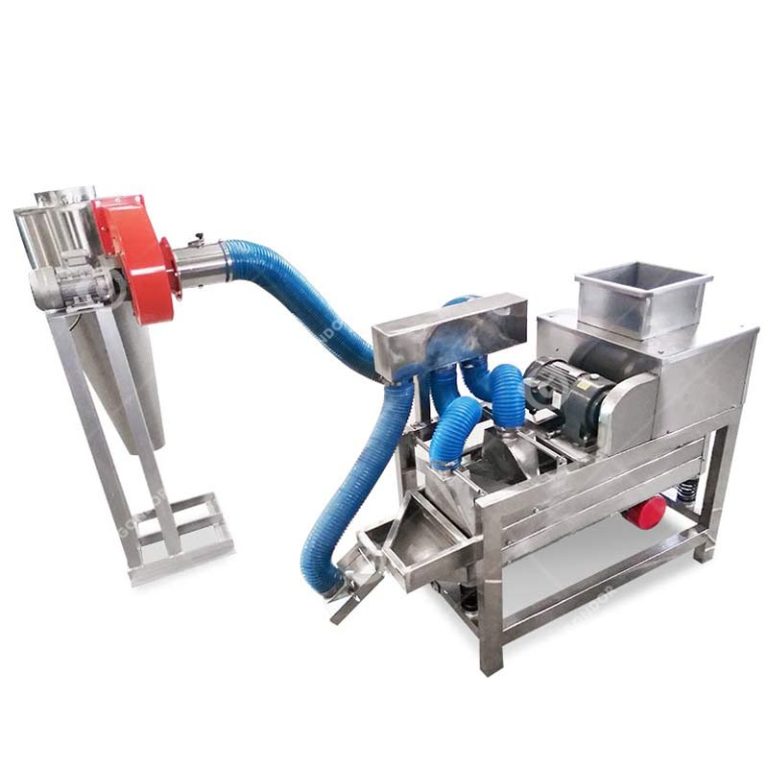 Industrial cocoa bean cracker and winnower with high throughput capacity