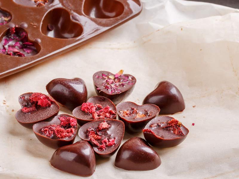 Automatic Chocolate Tempering and Depositing Line for Artisanal Brands