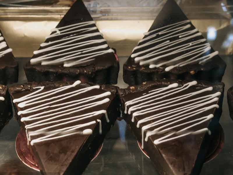 Automatic Chocolate Tempering Machine: Digital Control for Perfect Gloss & Snap