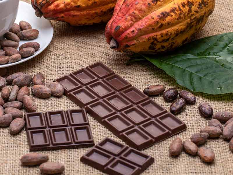 Precise - control chocolate machine tempering