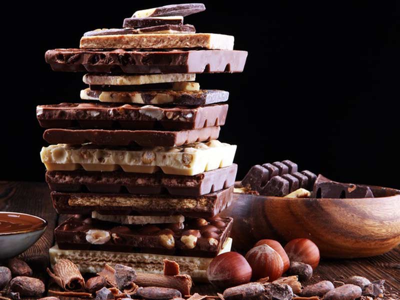High - quality small scale chocolate making equipment for artisanal chocolatiers