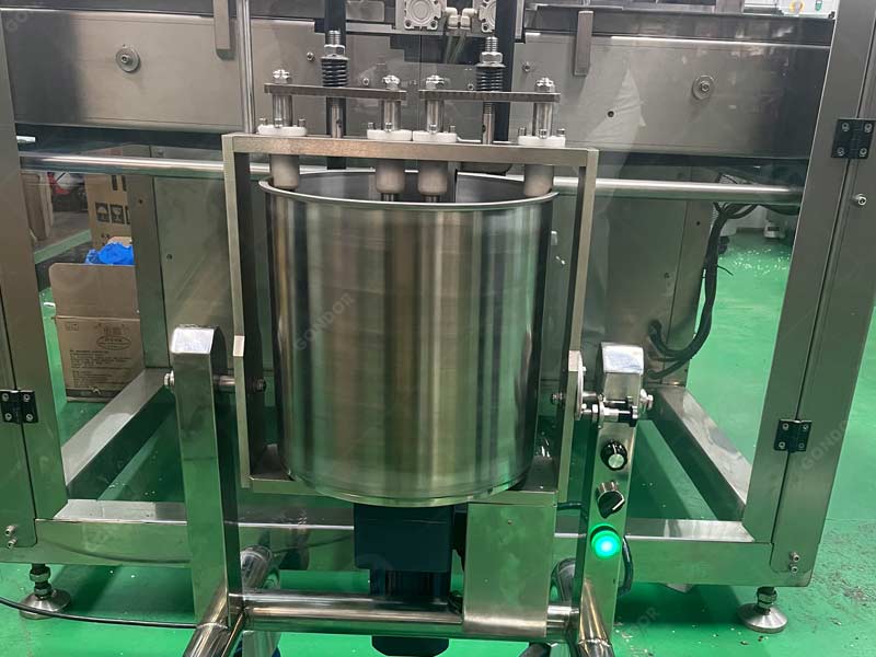 Efficient chocolate production process for small businesses