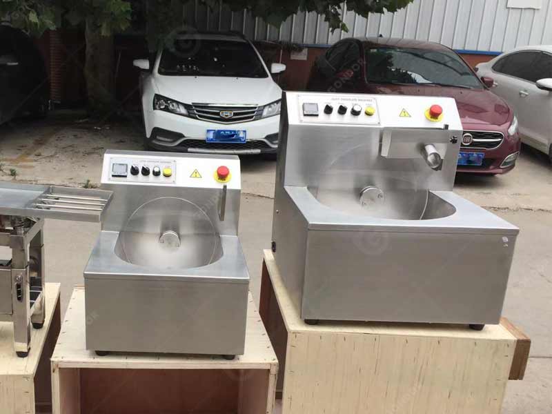 Compact chocolate enrobing line for small - space factories