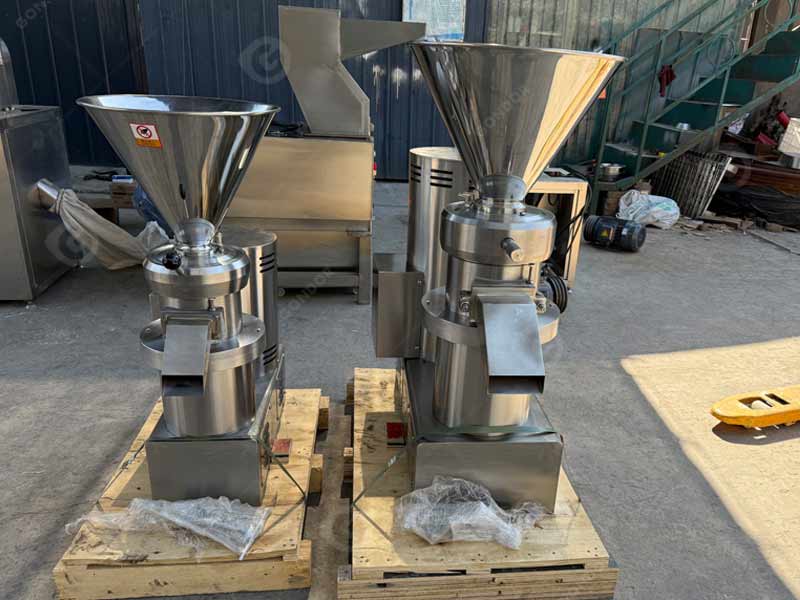 Cacao nibs grinder for organic cocoa production