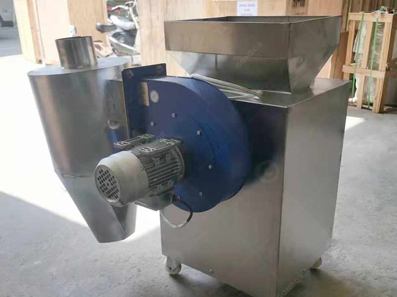 Chocolate processing machinery for different chocolate varieties