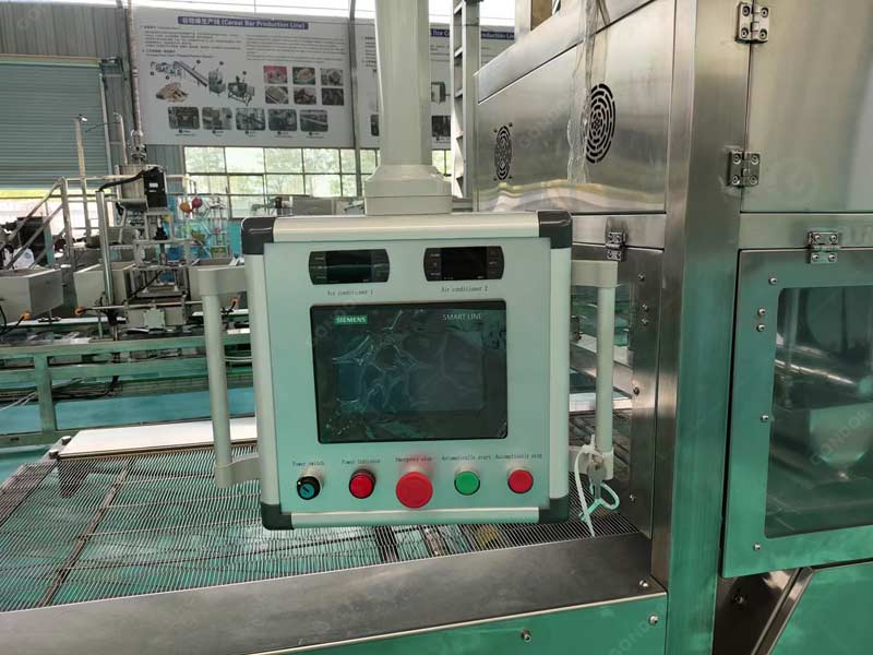 makineri automatike të fabrikës së çokollatës