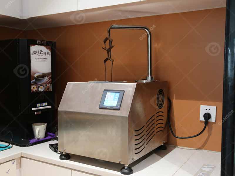 Máquina para derretir chocolate de encimera compacta